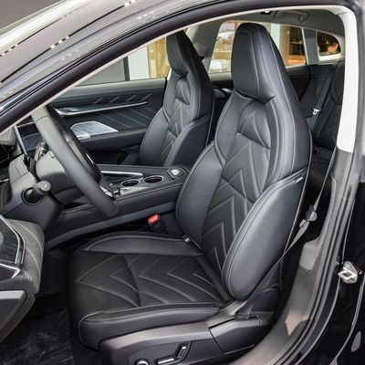 지크 001 자동차 100kwh 전기 자동차 EV 4WD SUV 블랙 스포츠 추가 구성