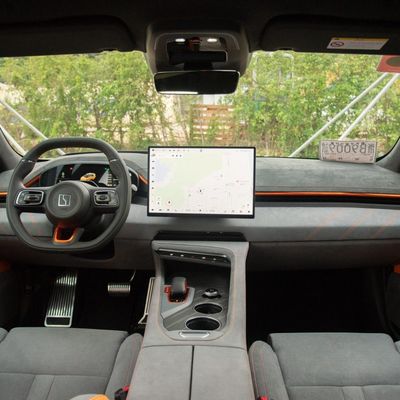 2023 Zeekr 001 자동차 100kwh 전기 자동차 EV 자동차 순수 전기 자동차 4WD UTV 4WD 휠 SUV 충돌 색상 지붕
