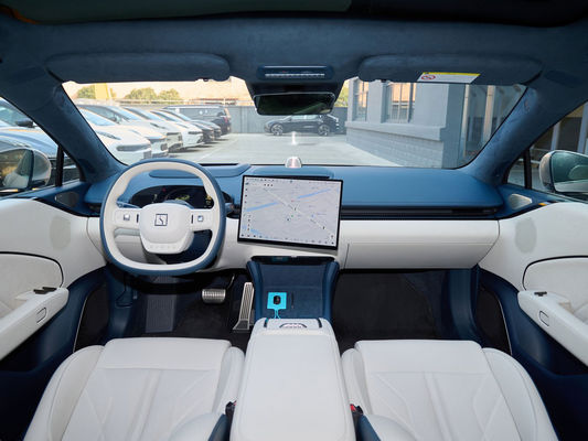 007 사륜 구동 버전 75kwh EV 전기 자동차 배량 2500-4000cc