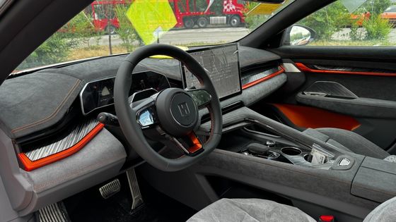 R21-22 타이어 사이즈 2023/2024 Zeekr 001 전기 자동차 100kwh EV 자동차 4WD UTV 4WD 휠 SUV 해치백 전기 자동차