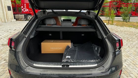 2024 Zeekr 001 자동차 100kwh 블랙 전기 자동차 EV 자동차 4WD 휠 4WD UTV 젤리 선택