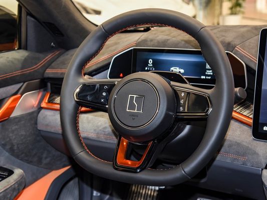 듀플 위스본 독립식 서스펜션 EV 자동차 2024 Zeekr001 You100kwh AWD 블랙 오렌지