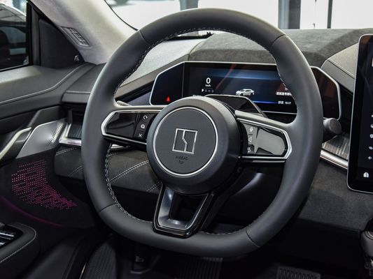 커스터마이징 전기 자동차 2023 Zeekr001 We Awd 140kw 전체 구성 좌석 5번