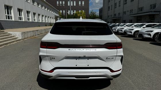 2023 EV Byd E2 럭셔리 에디션 순수 전기 자동차 사용/ 폐쇄형 카리저형 화이트 에디션