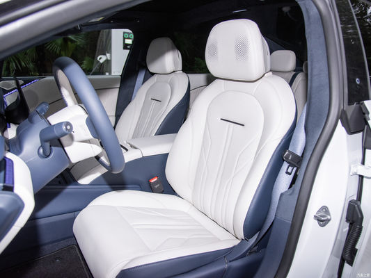 2024 Geely Zeekr 007 순수 전기 엔진을 탑재한 에너지 차량 P0000155
