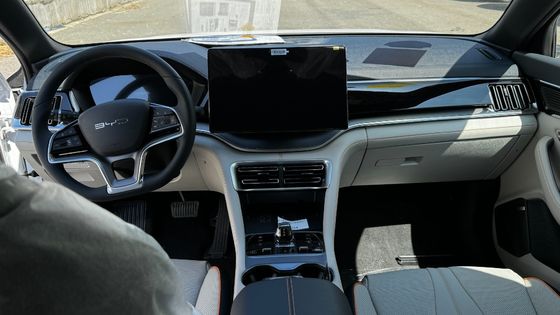 2023 Byd E2 EV 카 럭셔리 에디션 순수 전기 자동차 흰색과 좌측 스티어링
