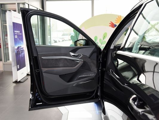 아우디 E-Tron 2021 50 쿼트로 전기 SUV 전자 자전 제동 시스템으로 사용
