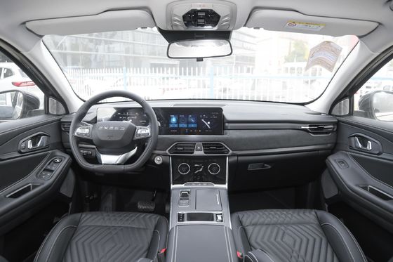 Exeed 2023 300t 2WD 맥퍼슨 독립식 서스펜션과 폐쇄형 카리저