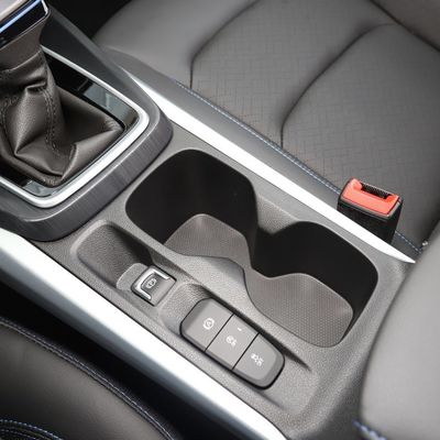 2024 자동차 사용/ 쉐보레 크루즈 1.3t 라이트 하이브리드 자동 5석 몬자 SUV 쉐보레