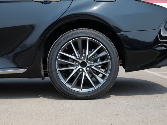 2023 토요타 캠리 2.5g 델럭스 에디션 가솔린 2.5L 207HP L4 자동차