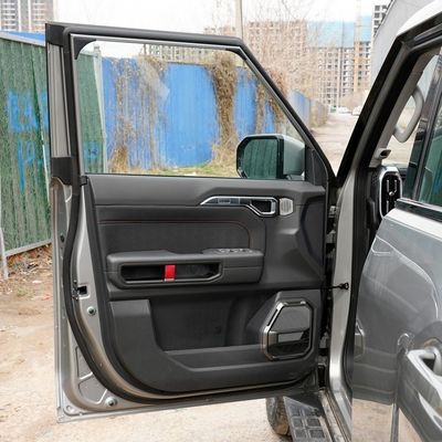 커스터마이징 옵션 쉐리 Jetour 여행자 2.0t Awd 5 좌석 SUV 닫힌 카시 타입