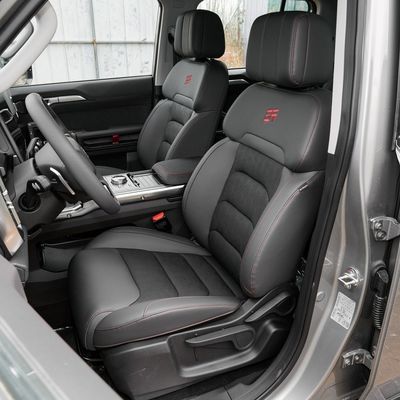 커스터마이징 옵션 쉐리 Jetour 여행자 2.0t Awd 5 좌석 SUV 닫힌 카시 타입