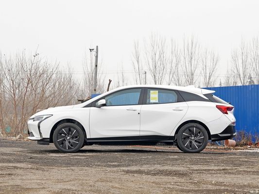 2022 베리테 6 EV 패션 플러스 에디션 쿠페 폐쇄형 카리더 타입 5 좌석 경쟁력