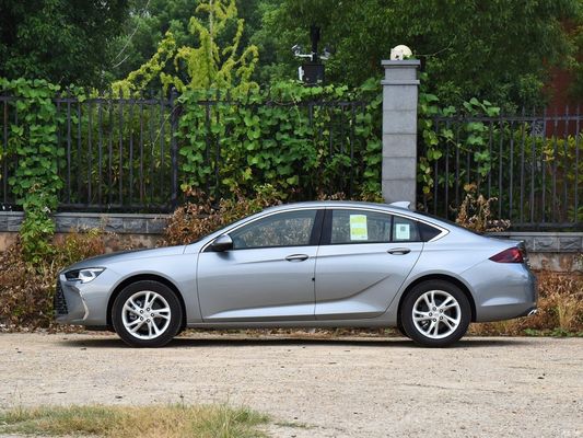2024 뷰이크 레갈 25t 에디션 세단 1.5L 169마력 L4 최고 속도 205km/h