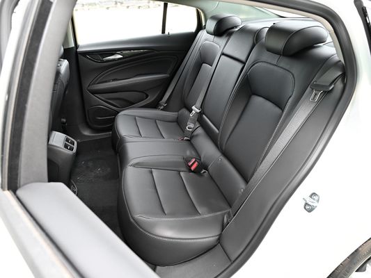 뷰이크 뉴래겔 25t 2024 자동차 및 가솔린 연료 1000-1600cc 배차