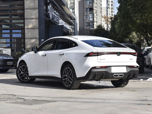 차난 키우안 A06 하이브리드 자동차 5석 1600-2500cc 배차량