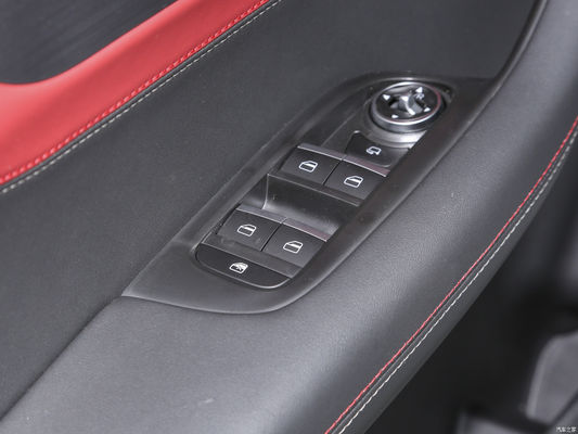체리 티고7 쉐인징 에디션 1.5t CVT 쉐인징 1 차 가솔린 차 4500*1842*1746