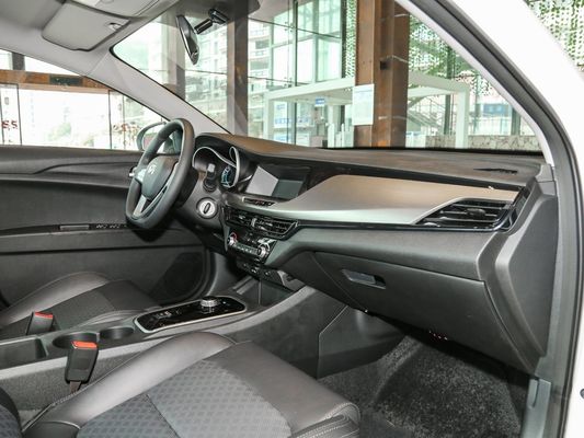 맥퍼슨 독립식 서스펜션 및 최고 속도는 145km/h 2022 춘천 이아도 EV460 EV 자동차