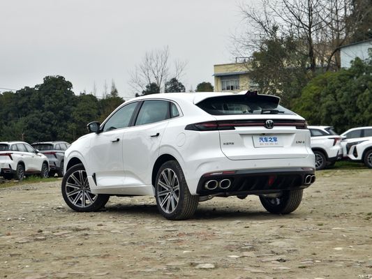 차난 유니-K 2.0t 2WD 유에시안 좌익 스티어링 자동 변속기 SUV 가솔린 자동차