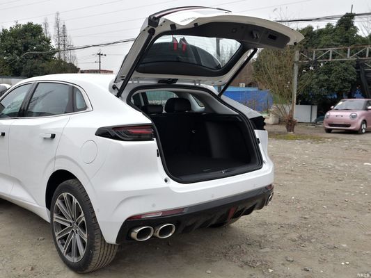 차난 유니-K 2.0t 2WD 유에시안 좌익 스티어링 자동 변속기 SUV 가솔린 자동차