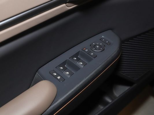 2024 KIA EV5 순수 전기 자동차 720 Air Land Wave Gt SUV / 사용 된 EV 트렁크 부문 L 513