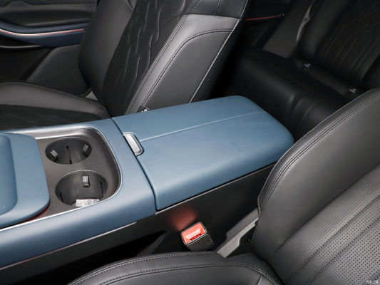 SUV 전기 차량 EV Voyah 무료 2024 초장거리 온라인 / 로컬 사용자 정의