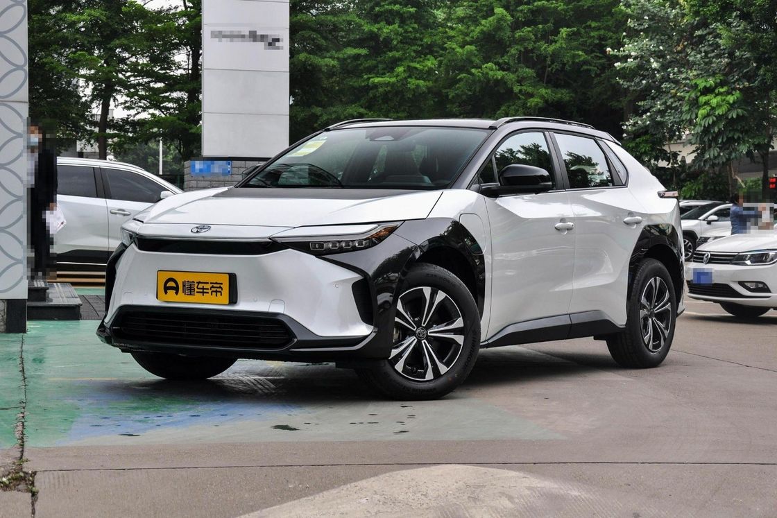판매 2023 토요타 Bz4X 2498 2WD 장거리 PRO EV 전기 자동차 수동 변속기와 함께