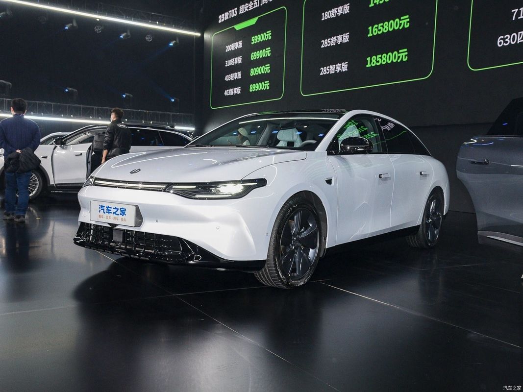 SUV 전기 차량 EV 리프 C01 2023 630 4WD 성능 최고 속도 180 Km/H 구조