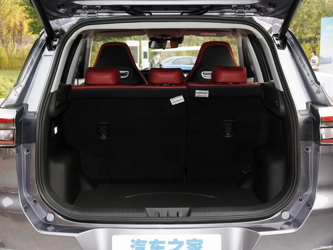 자동 체리 티고 7 플러스 1.5t CVT 디그니티 가솔린 자동차 최고 속도 186-200 Km/H