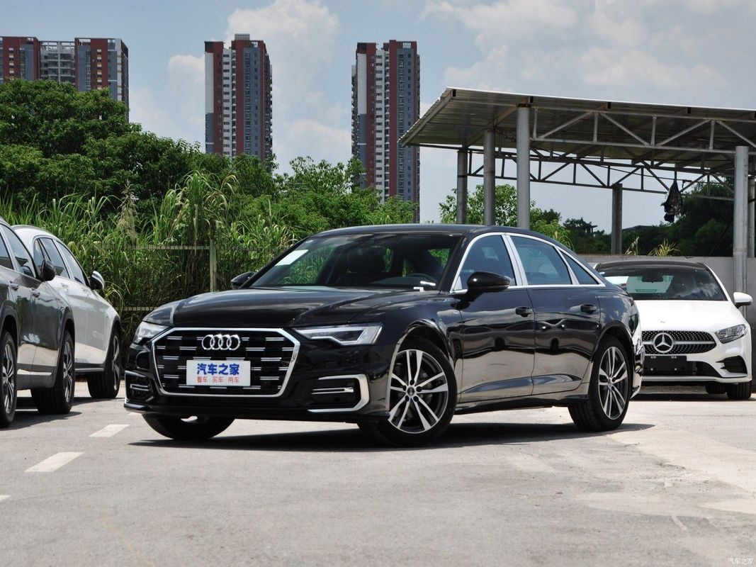 140kw FWD 자동차 공급 업체 2023 오디 A6l Tfsi 델럭스 스포츠 에디션 오토 세단