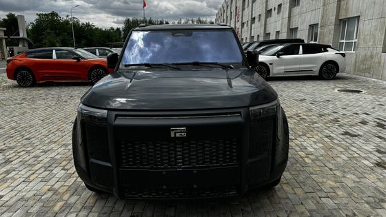 2023 BAW 6자리 폴러 스톤 01 전기 SUV 운전을 원하게 만드는 SUV